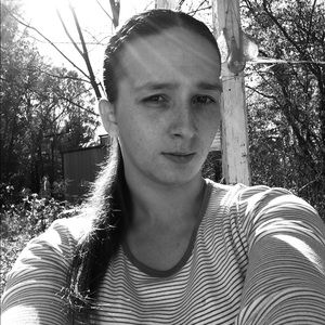 Meet your Posher, Ashlee